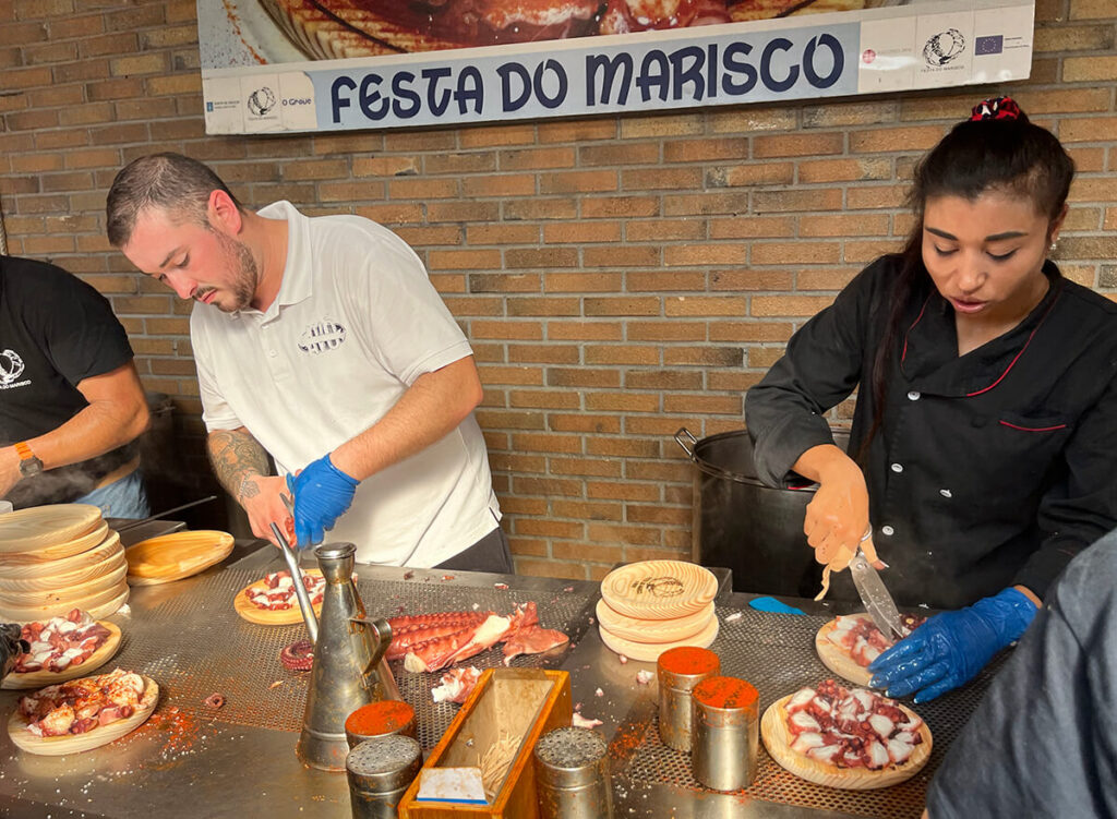 Festa do Marisco de O Grove, una de las mejores fiestas gastronómicas de Galicia