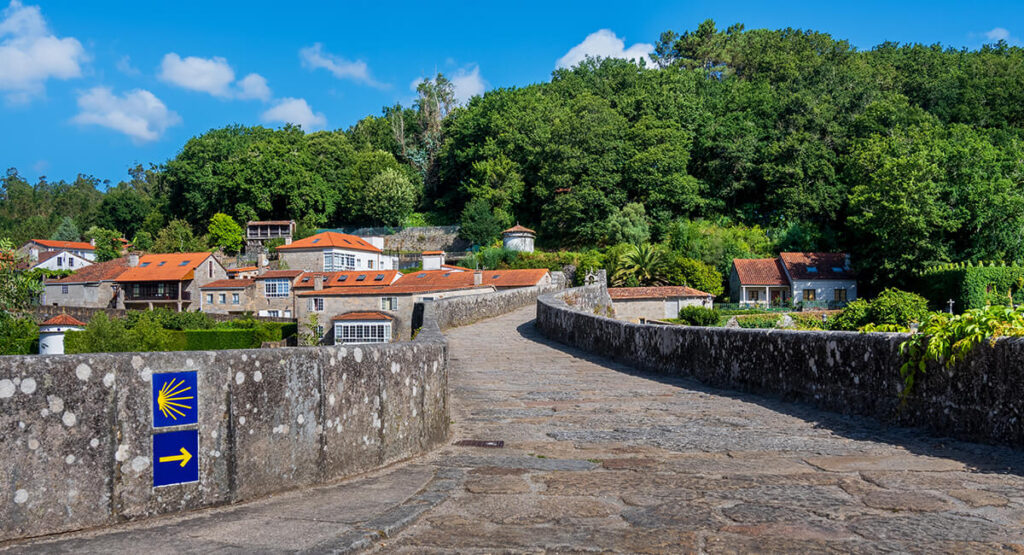 Ponte Maceira pueblos más bonitos de A Coruña