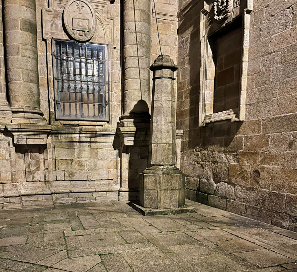 curiosidades sobre Santiago de Compostela la sombra del peregrino