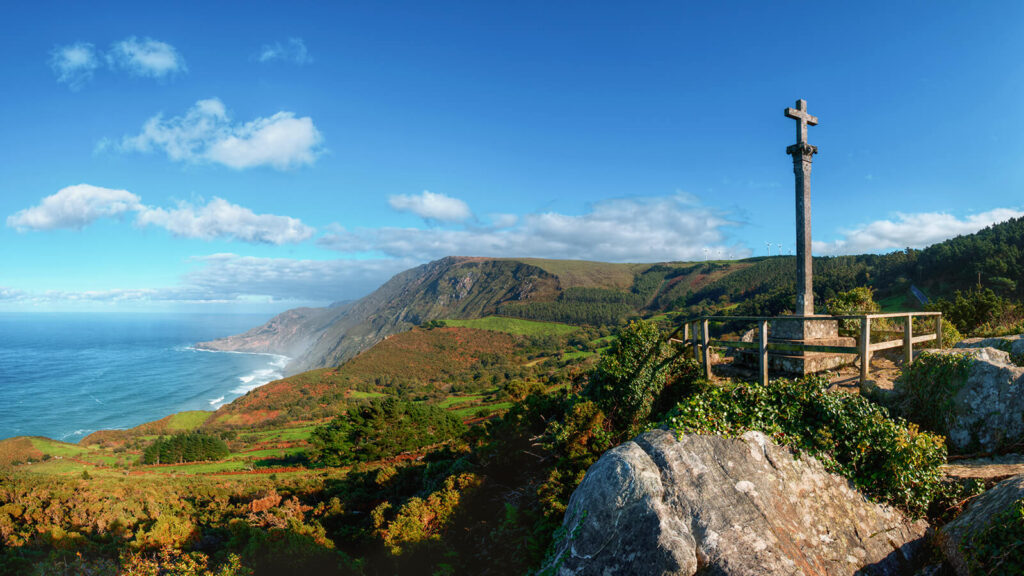 cruceiro en San Andrés de Teixido en Galicia