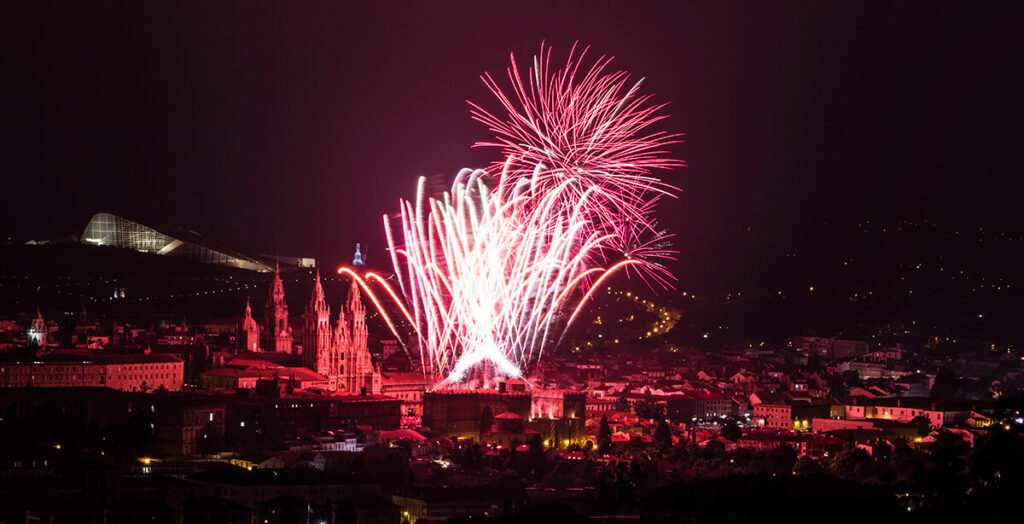 fuegos del Apóstol 25 de julio Día de Galicia