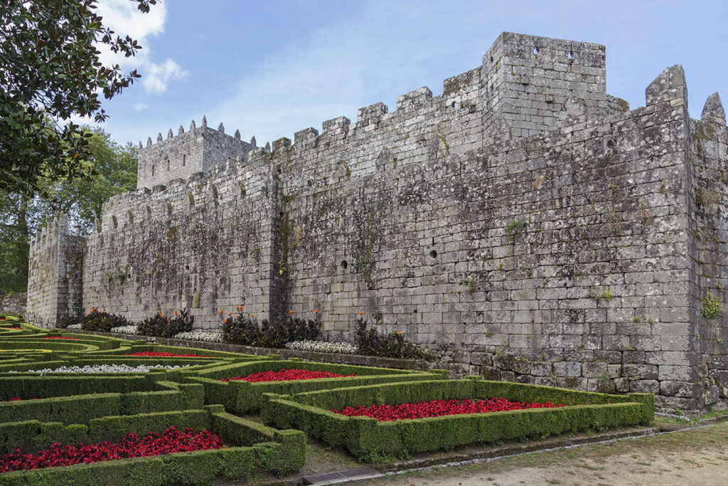 ruta de la Camelia en el Castillo de Soutomaior