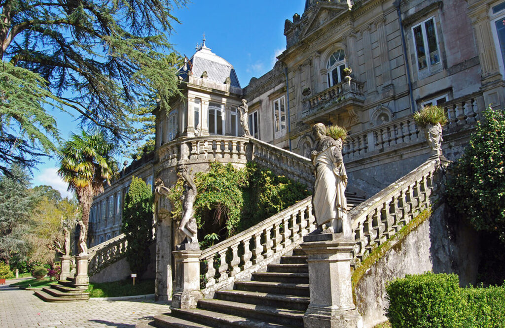 ruta de la Camelia en el Pazo de Lourizán (Pontevedra)