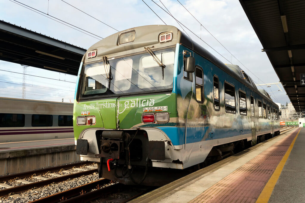 trenes turísticos de Galicia rutas que hacer en Galicia