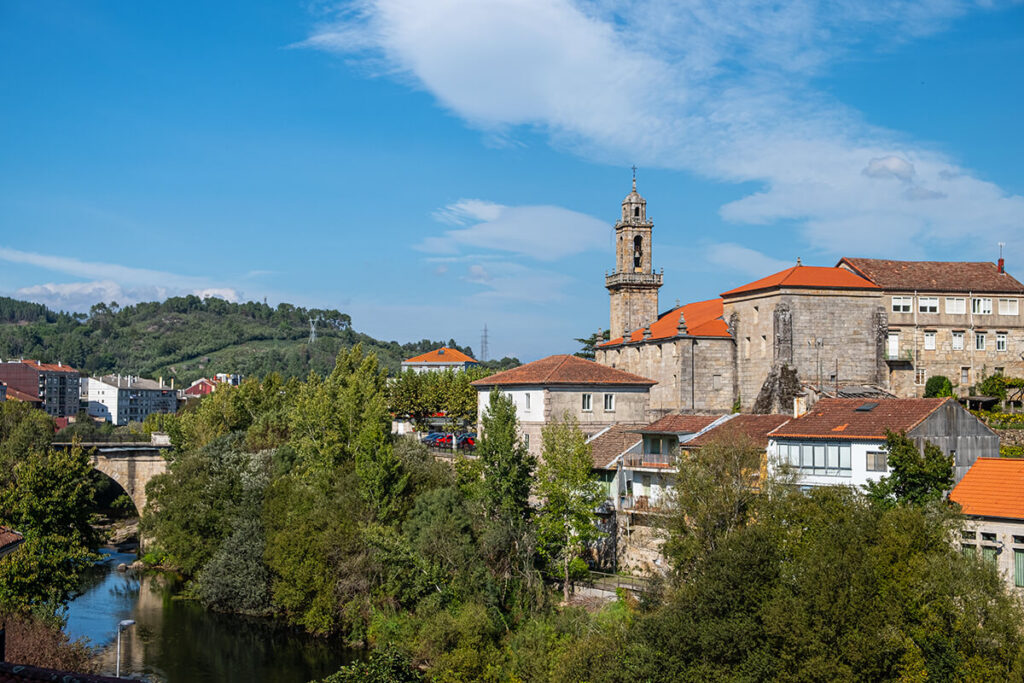 trenes turísticos de Galicia (Ruta de O Ribeiro-Rías Baixas)