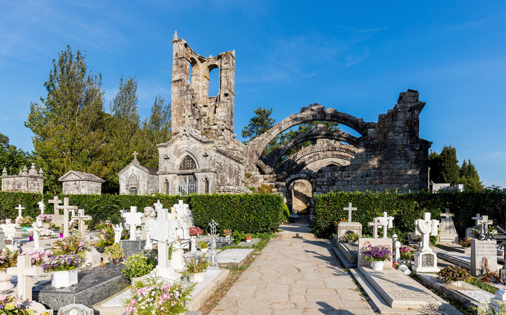 ruinas de Santa Mariña de Dozo en Cambados, cerca de Vigo