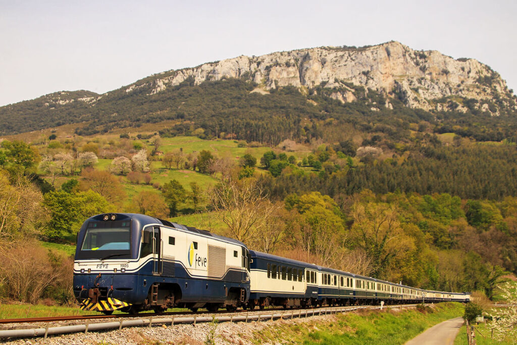 Tren Transcantábrico Gran Lujo