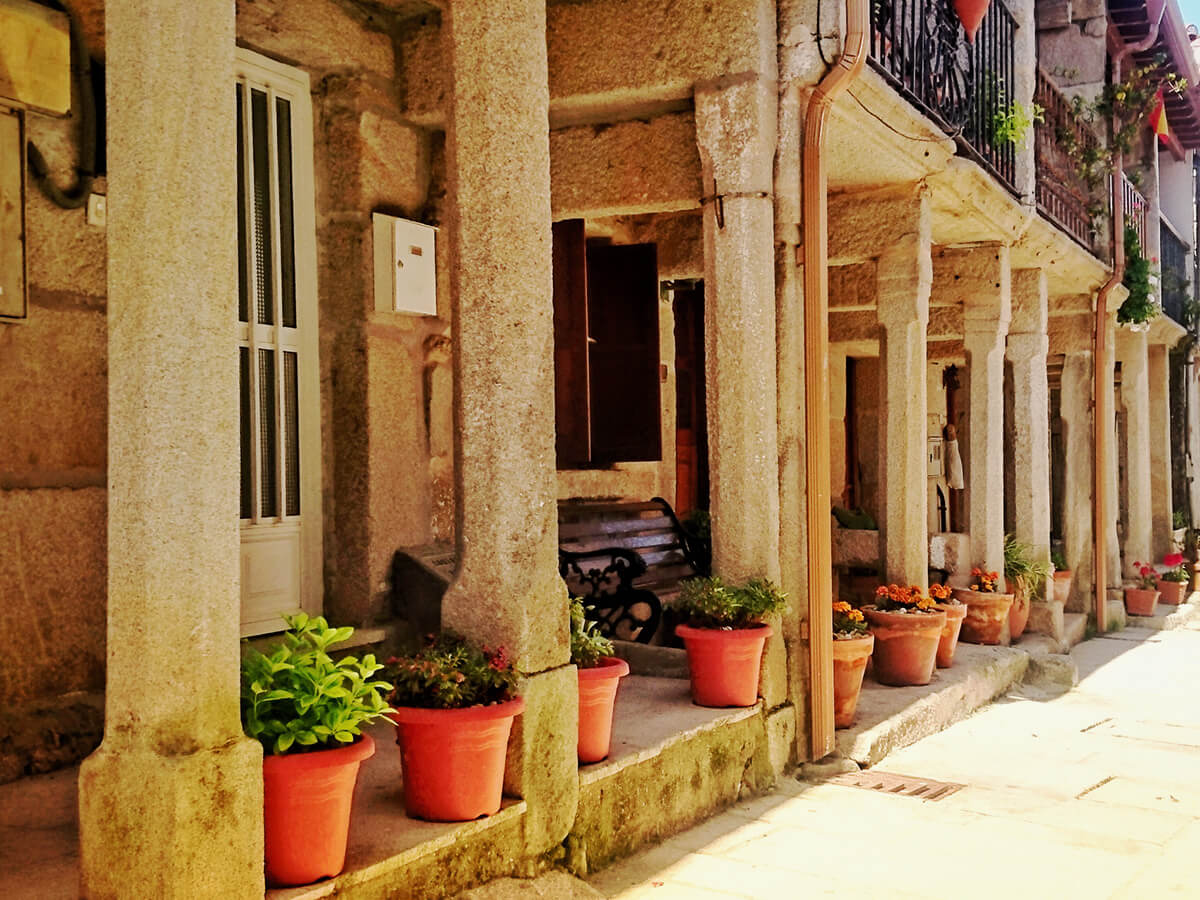 Rúa de San Roque, uno de los imprescindibles qué ver en Combarro