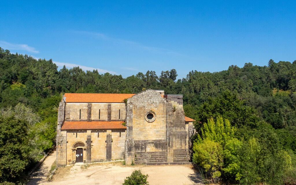 monasterio de Carboeiro, uno de los imprescindibles qué ver en Silleda