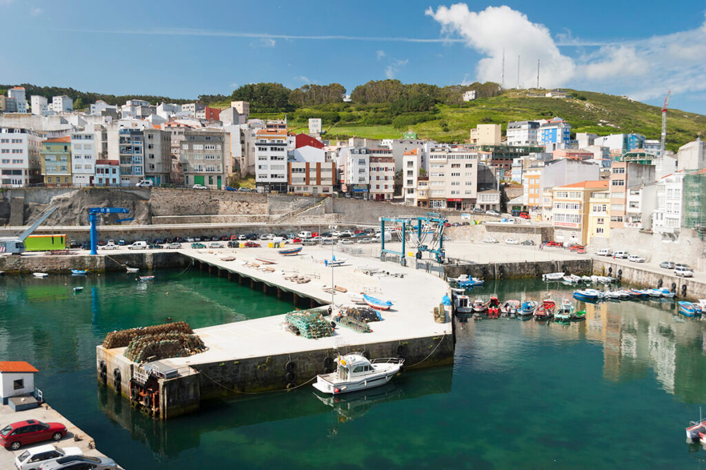 el puerto pesquero, uno de los imprescindibles qué ver en Malpica de Bergantiños