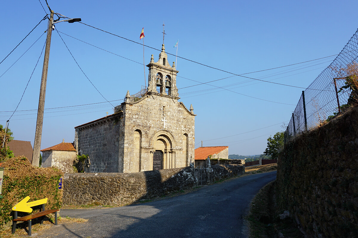 ruta del románico en Silleda (Iglesia de San Martín de Dornelas)