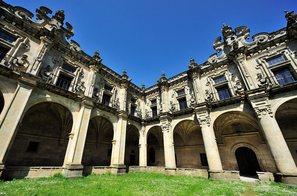 Claustro Viejo del Monasterio de Celanova