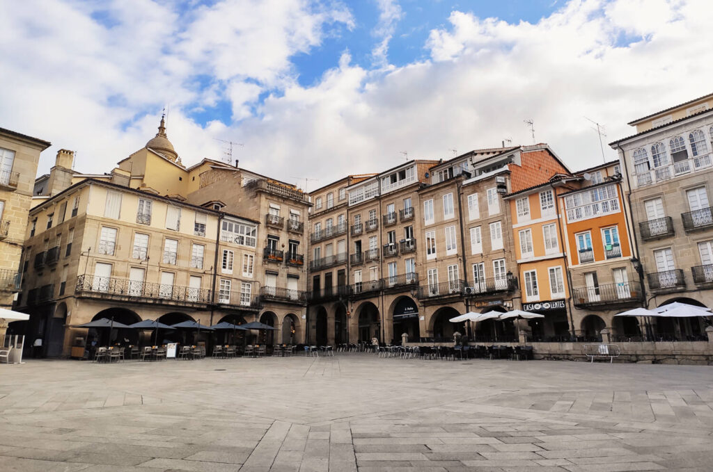excursión a la Ribeira Sacra y Ourense desde Santiago de Compostela